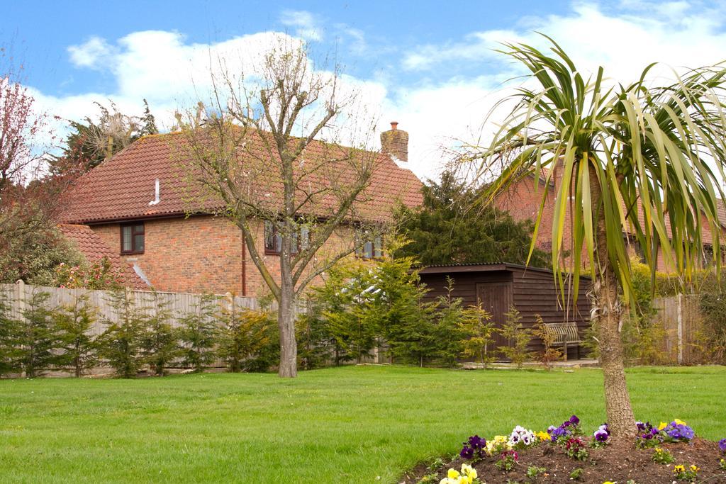 Travelrest Fareham Solent Gateway Hotell Exteriör bild